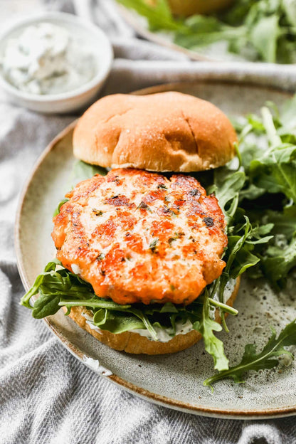 三文魚漢堡  Canadian Salmon Burger