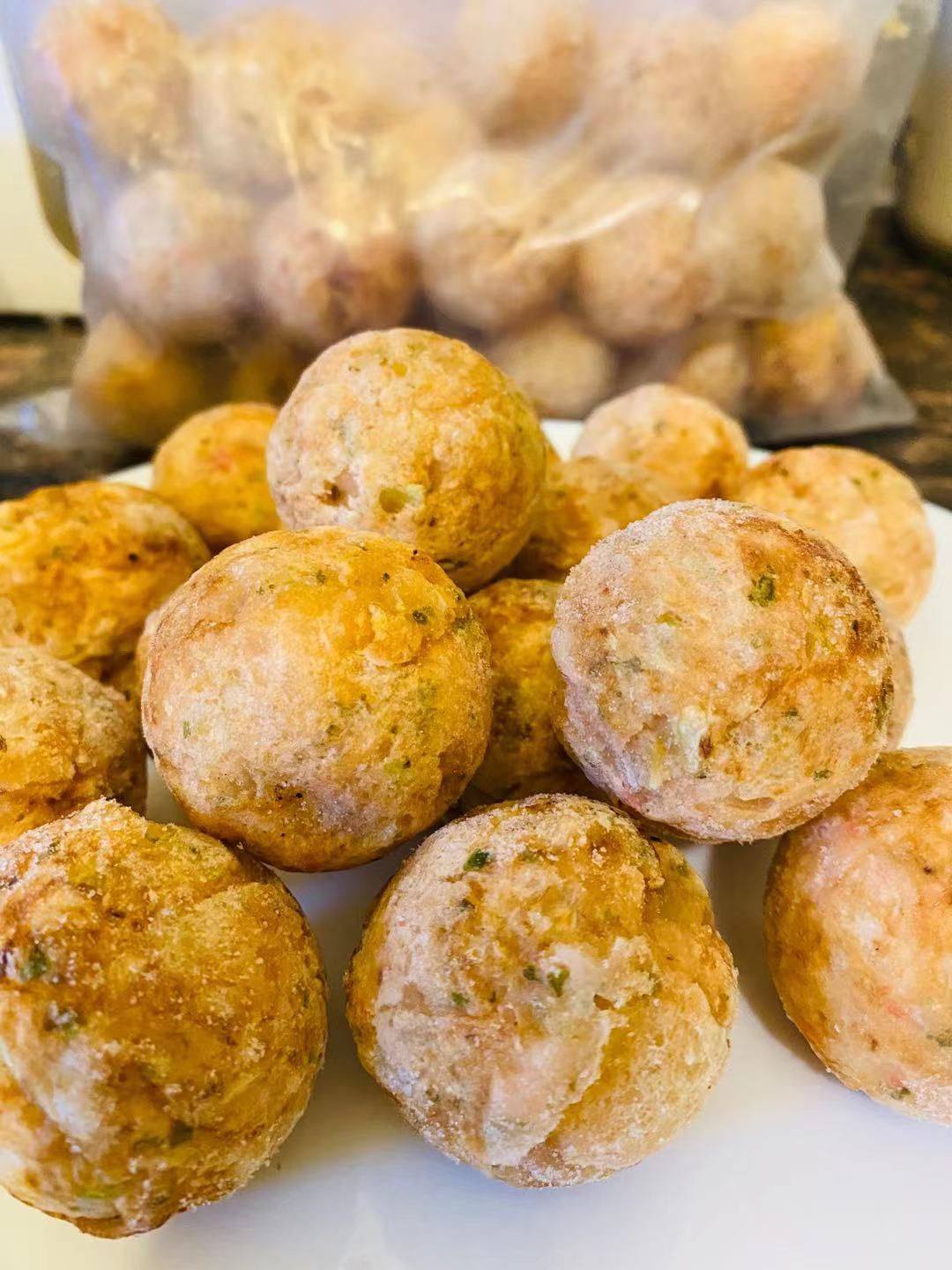 Cuttlefish, horseshoe and pork beancurd rolls (20 pieces)