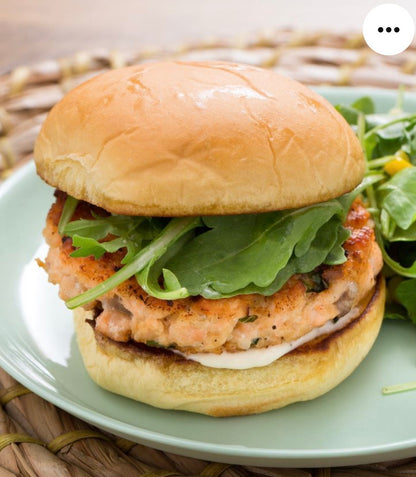 三文魚漢堡  Canadian Salmon Burger