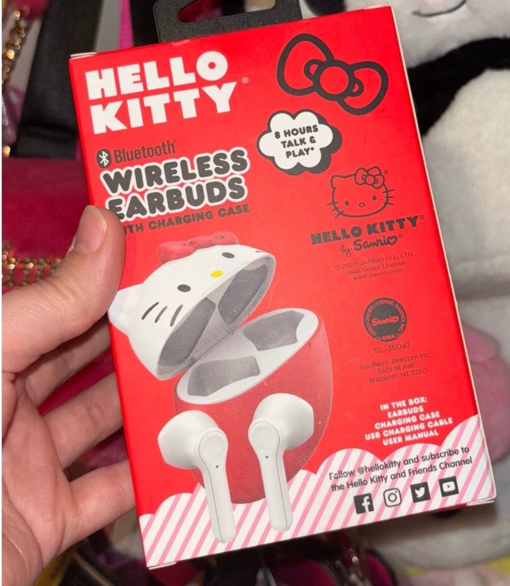 Hello Kitty 正品授權真無線耳機、（帶充電盒）