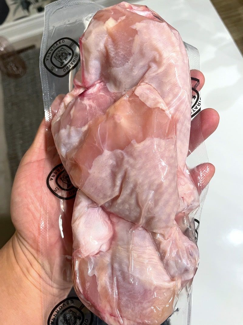 Organic chicken shanks (one box)