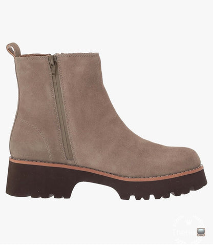 Vince Camuto waterproof and non-slip matte thick-soled fashionable Martin boots, rain and snowproof